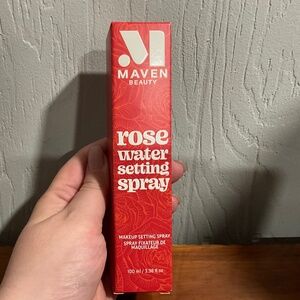 MAVEN BEAUTY ROSE WATER SETTING SPRAY